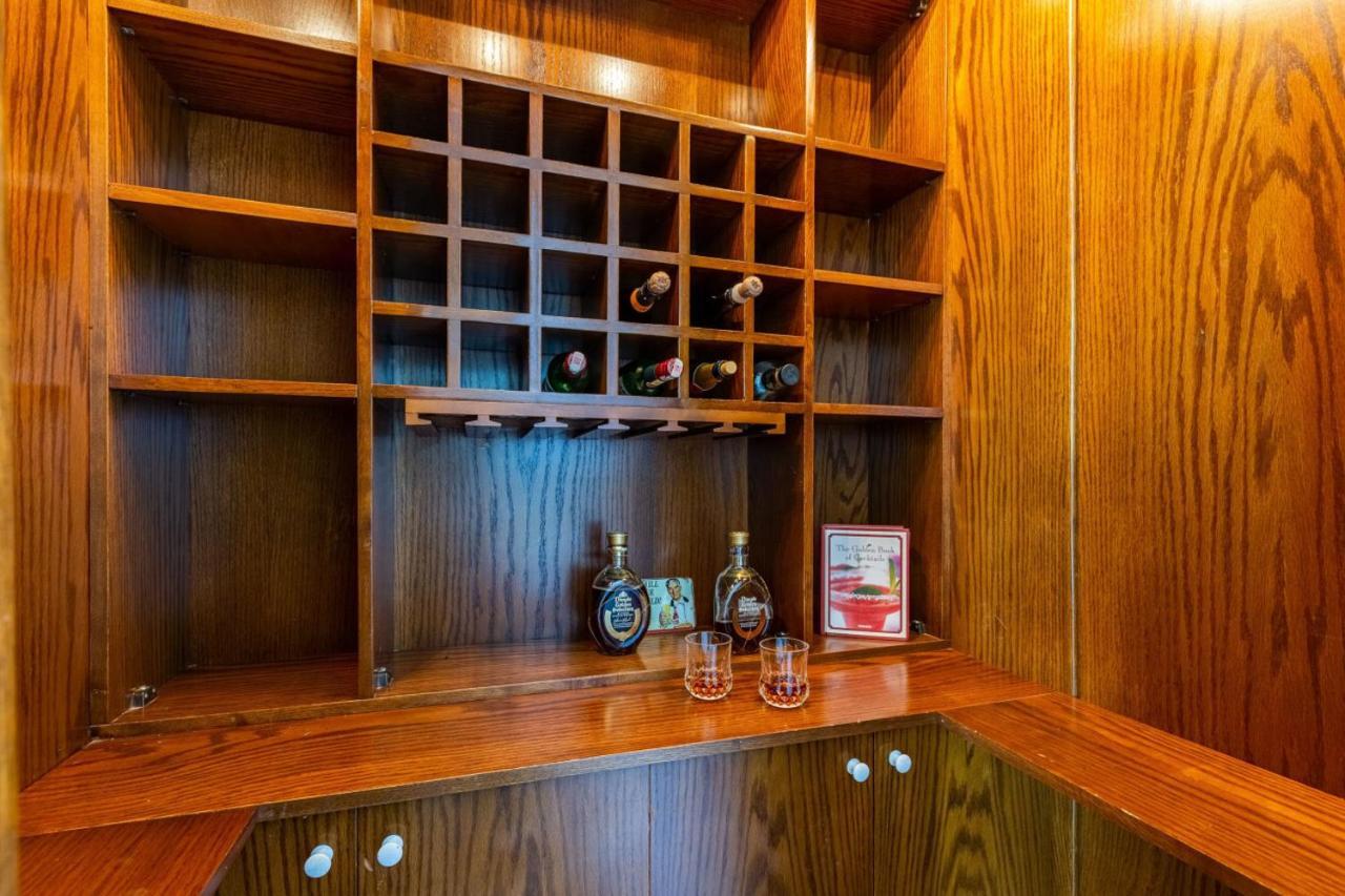 Historical Flat With A Lovely Sea View In Beyoglu Istanbul Ngoại thất bức ảnh